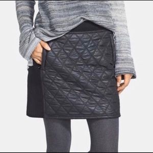 Prana Black ‘Diva’ Quilted Fleece Lined Skirt
